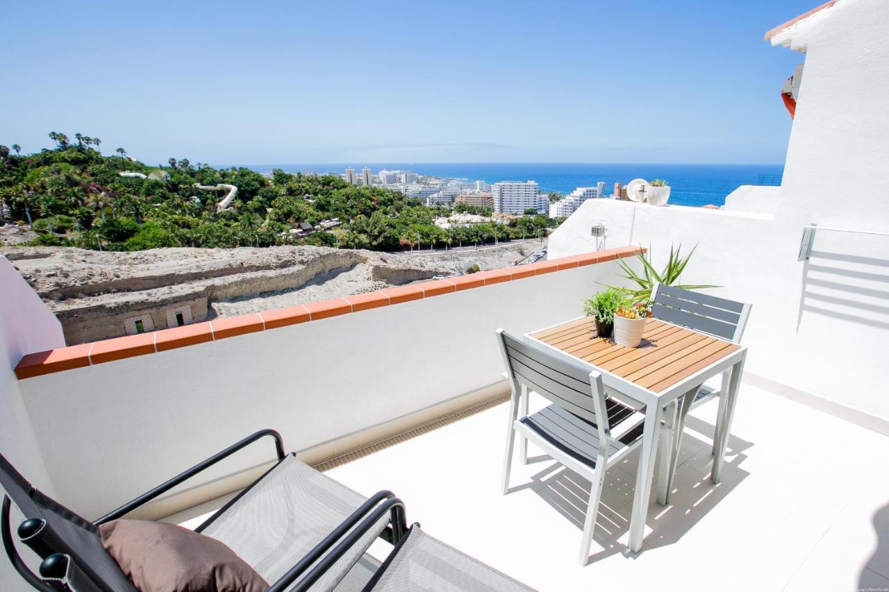 Cozy With Seaview And Parking Costa Adeje